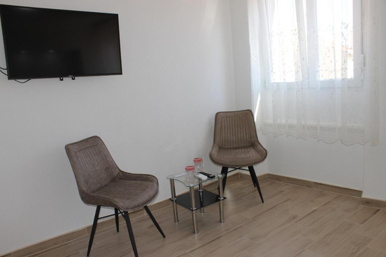 Jeta Studio & * Zadar