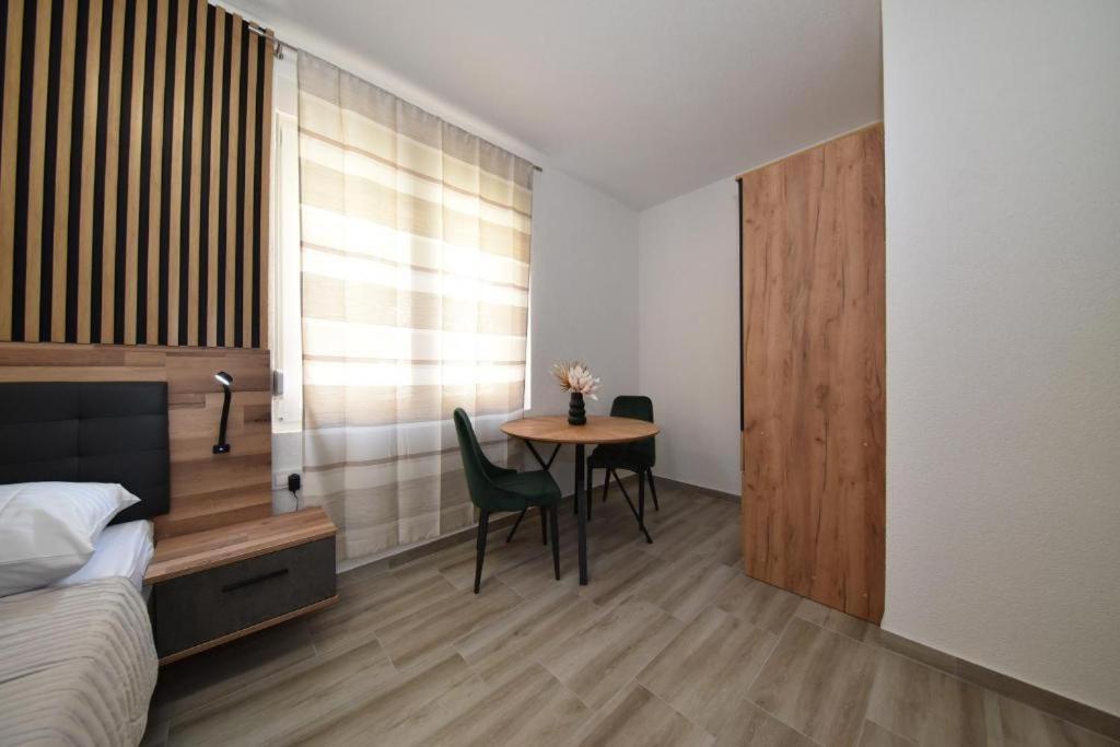 Apartament Jeta Studio & *